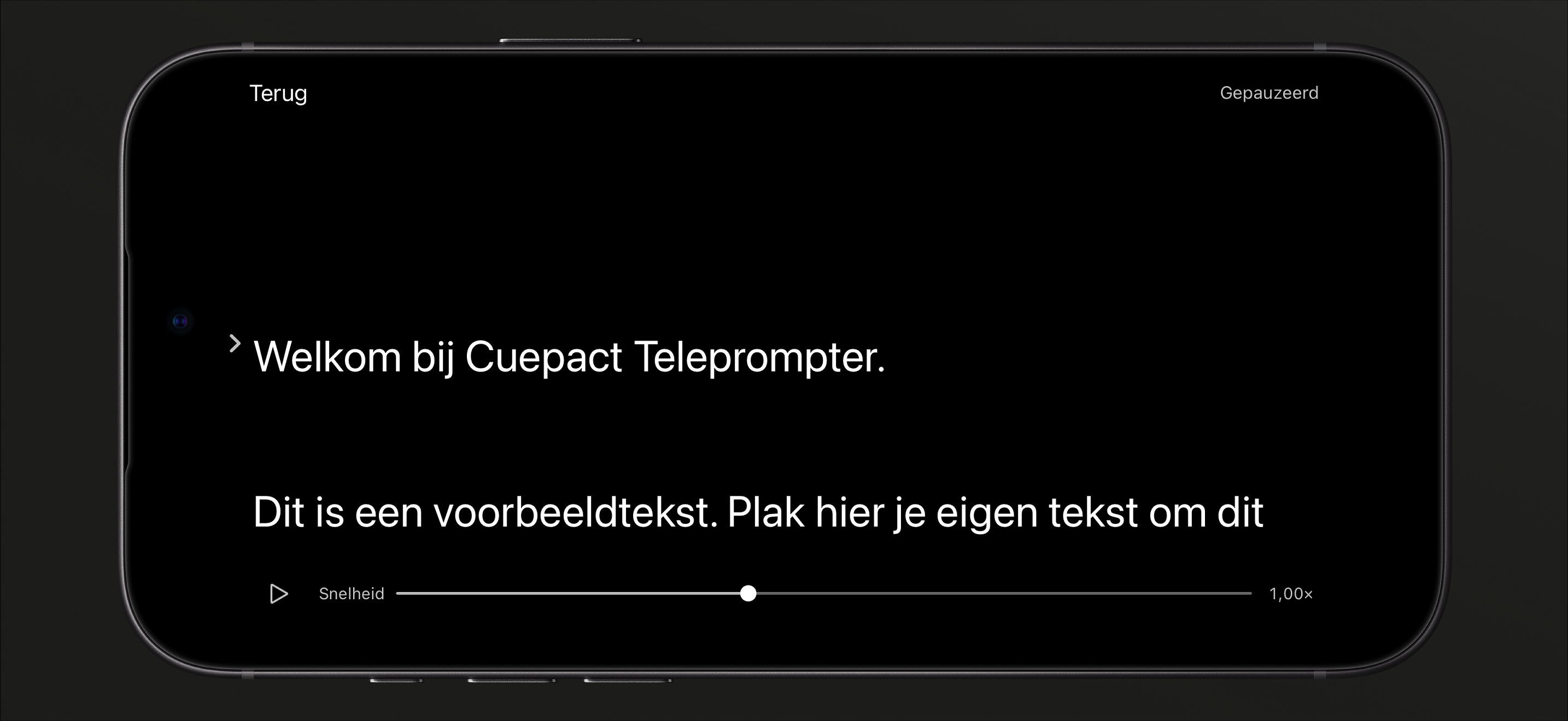 Cuepact Teleprompter op iPhone in de gepauzeerde leesmodus, met de playknop en snelheidsbalk.